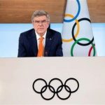 【朝日新聞】IOCバッハ会長　東京五輪「我々は当初から犠牲が必要と言ってきた」