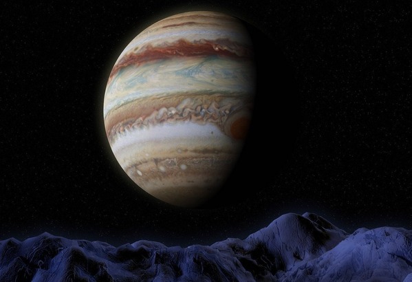 【画像】木星の衛星『エウロパ』が怖すぎて草…ｗｗｗｗ