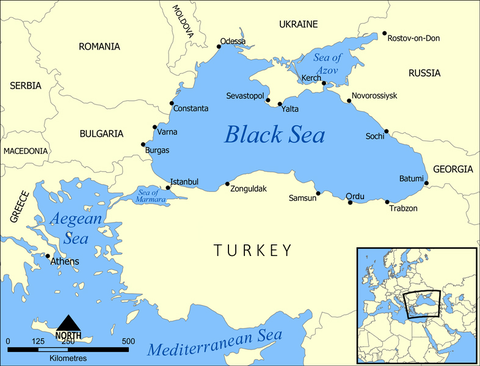 【緊急】ロシア軍艦、イギリス駆逐艦に警告射撃　黒海