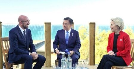 【中央日報】韓国・ＥＵ首脳会談…文大統領「韓国はグローバルワクチンハブの役割する」