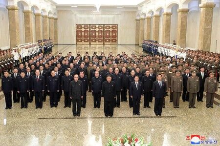 【北朝鮮】核開発主導の党幹部は降格　正恩氏が祖父の遺体訪問