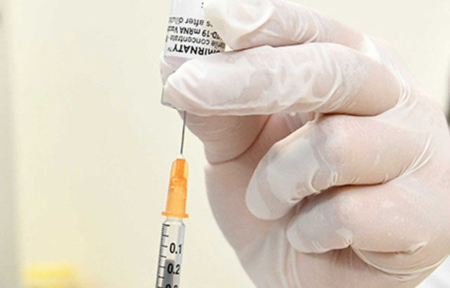 アストラゼネカ製ワクチンを「40代～50代」に…　厚労省が使用を検討