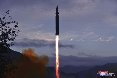 【東京新聞】北朝鮮の飛翔体は新開発の「極超音速ミサイル」？既存の防衛システムでは迎撃困難、新たな脅威の可能性も