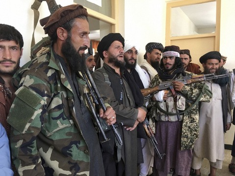 【アフガニスタン】タリバン車両の爆発相次ぐ　IS系が犯行声明　戦闘員8人死亡か
