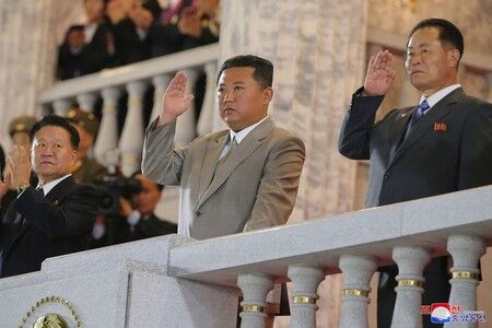 【北朝鮮】金正恩氏、南北通信線「１０月に復旧」　最高人民会議で演説