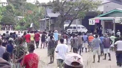【親中政権】ソロモン諸島で暴動、豪軍派遣へ　首相辞任要求デモが暴徒化