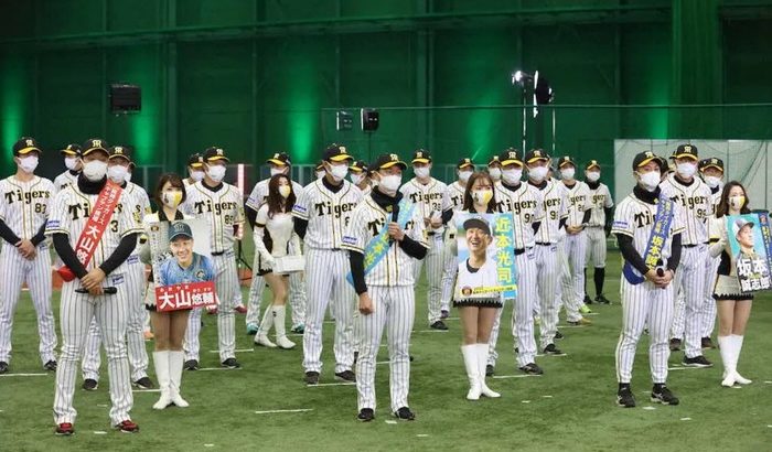 阪神新キャプテン候補、大山、近本、坂本の3人が演説　坂本は「野球で目立てるように」と公約　ファン感で選手間投票