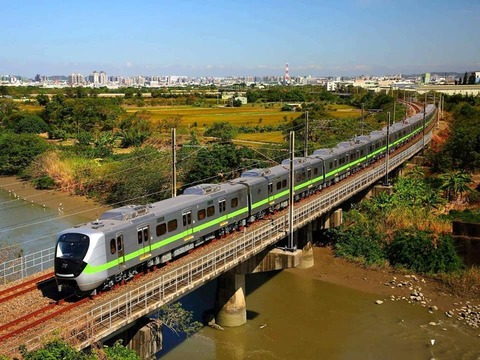 韓国製電車、7カ月で故障684件＝元立法委員が台湾鉄路に対応求める