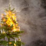【クリスマスに起こった悲劇】ツリーと電気が原因？火災で父と息子２人が死亡、４２００万寄付集まる