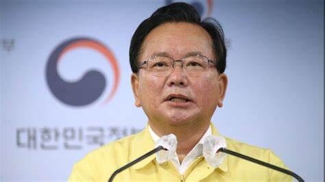 【中央日報】韓国首相「社会的距離確保強化措置」…日常回復事実上ストップ