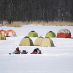 氷上ワカサギ釣りで一酸化炭素中毒の疑い…親子3人搬送