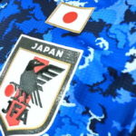 【悲報】レオ・ザフットボールさんが選ぶ…日本代表のスタメンが奇抜すぎるｗｗｗｗ