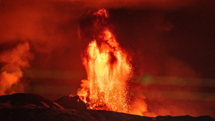 日本で必ず起こる「阿蘇山噴火」…トンガの「100倍越え」らしいぞ