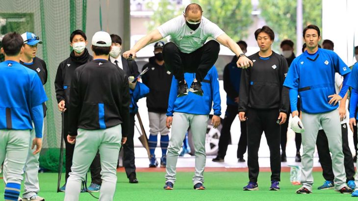 新庄日本ハム〝豪華すぎる臨時コーチ〟に「詰め込み過ぎ」の懸念も