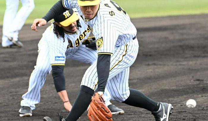 阪神佐藤輝明「チャンス無駄にしないように強くなります」矢野監督からフルイニング出場指令