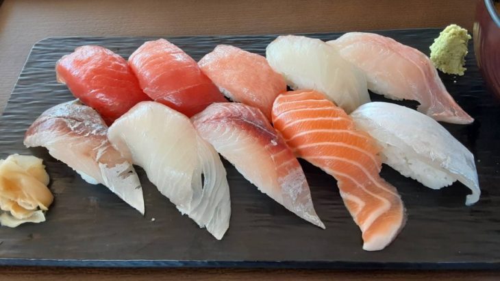 【画像】ネタが「長い」寿司って許せるか・・・？