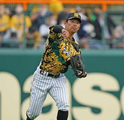 阪神・原口、今季初のベンチ入り　矢野監督「めちゃめちゃベンチで声を出してくれている」