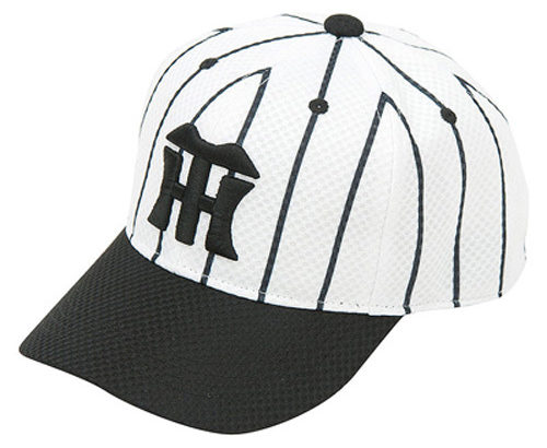 街中で被っても恥ずかしくないプロ野球チームの帽子ってある？┗┻┻┻🥺┻┻┻┛