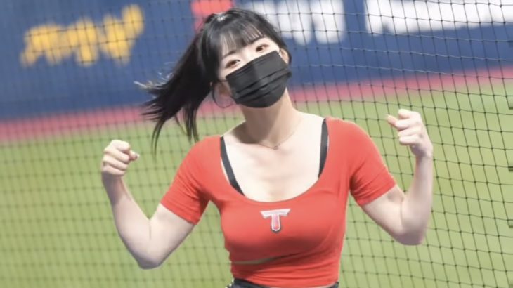 【画像】韓国プロ野球のお姉さん