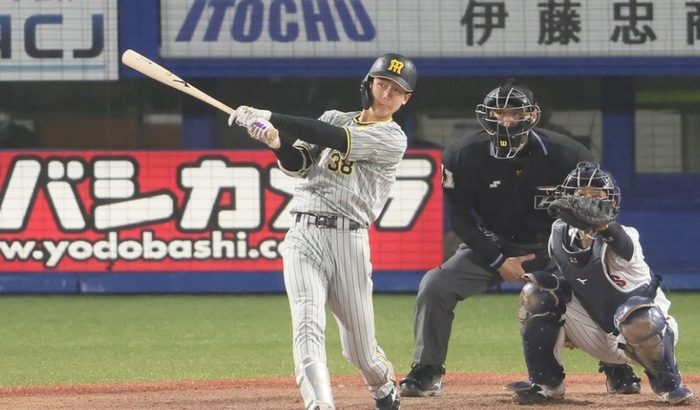 阪神　小幡竜平、記念球は「本塁打めったに打たないので大切にする」194打席目プロ初本塁打　