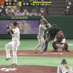 巨人２ー３阪神　７回表　近本光司　満塁押出し四球で勝ち越し