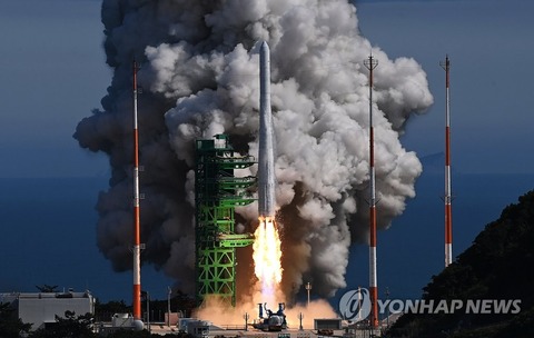 【宇宙】韓国型ロケット『ヌリ号』目標高度700km到達・衛星分離…「計画に従って飛行」