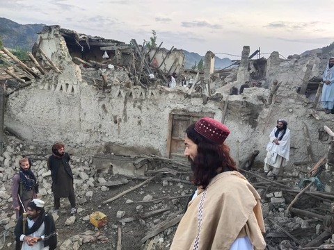 アフガニスタン東部でＭ５・９の地震、少なくとも２８０人死亡