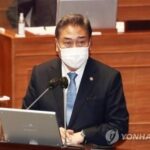 【韓国外相】 韓日首脳会談「強制徴用の解決案示せば自然と開かれる」