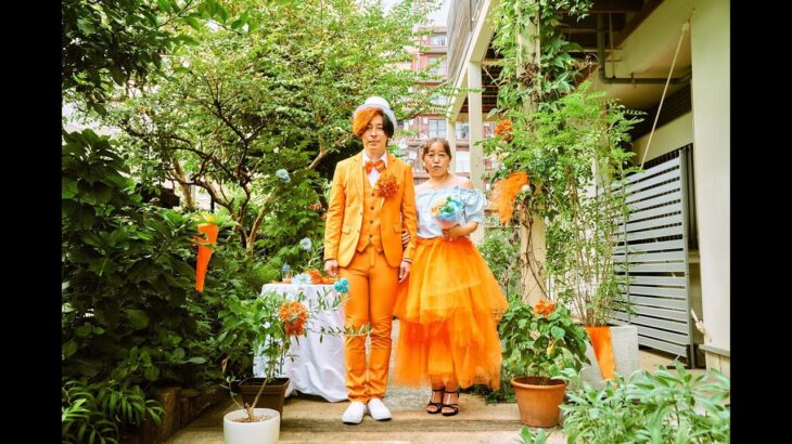 【芸能】峯岸みなみ「ものまね芸人」八幡カオル（47）結婚報告写真を完コピし、再現度高すぎと話題に