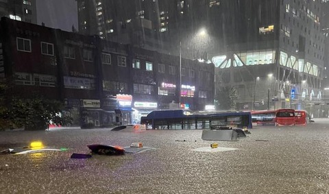 【韓国】「マンホール・感電に注意せよ」･･･首都圏大雨で人命被害続出