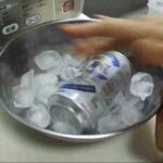 缶ビールをあっという間に冷やす裏ワザの「大事なコツ」と「氷の節約ワザ」