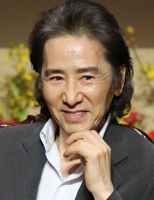 【芸能】田村正和さん、４７歳時のダンディな秘蔵写真…「ニューヨーク恋物語」共演から３２年、三田寛子が公開