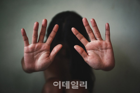 【韓国】「夫が家に居るのに」･･･隣の部屋で妻を性暴行した10代