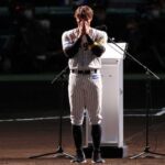 引退試合の阪神・糸井　セレモニーでは涙こらえ「甲子園ありがとう」「でも超人伝説はまだまだ続きます」