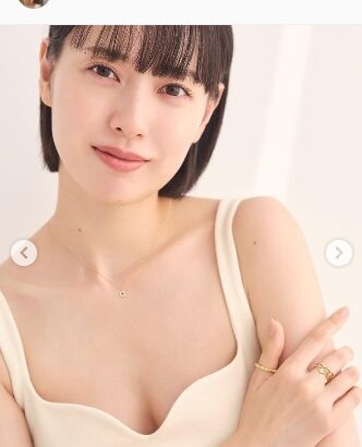 戸田恵梨香が胸元露出した透き通るような美肌ショット公開　約１カ月ぶりインスタ投稿