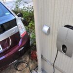 電気自動車は「値段が高い」約9割　「インフラが整ってない」「家庭用の充電設備がない」などの声も