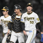 阪神・青柳の本塁送球に甲子園騒然　それでも満塁切り抜ける