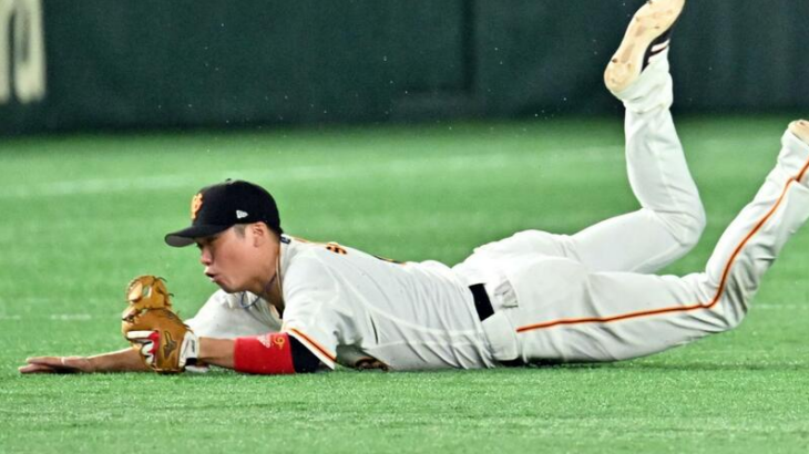 【阪神戦】坂本勇人が超美守。執念プレーも表情を変えなかった。