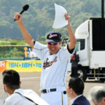 【朗報】石橋貴明さん、野球少年とリアル野球盤をやってしまう【野球大好きおじさん】