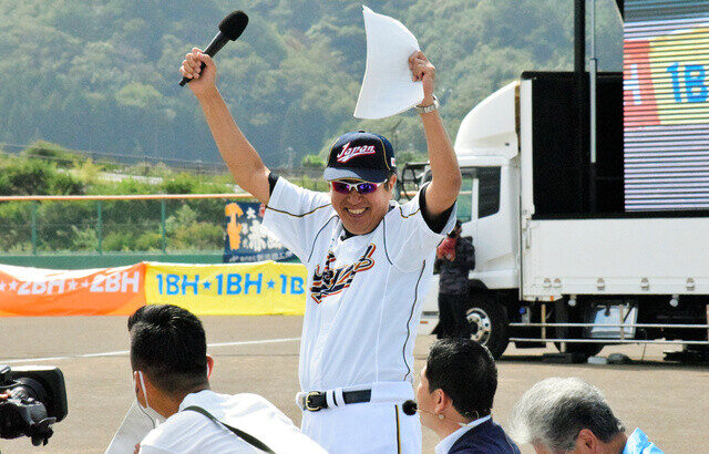 【朗報】石橋貴明さん、野球少年とリアル野球盤をやってしまう【野球大好きおじさん】