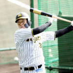 阪神大山、来季は一塁に固定しての１４３試合フルイニング出場の方針