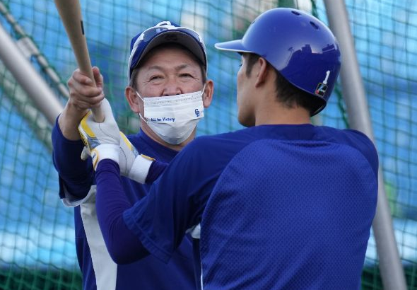 【朗報】立浪監督「二塁、遊撃のいい選手はどの球団もトレードで絶対に出してくれない」