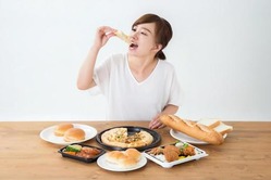 【悲報】ダイエットしたいんやが食欲が止まらん