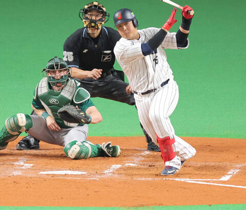 【朗報】侍ジャパン・巨人勢、大活躍 岡本マルチ 戸郷4回無失点7K【対オールスター】