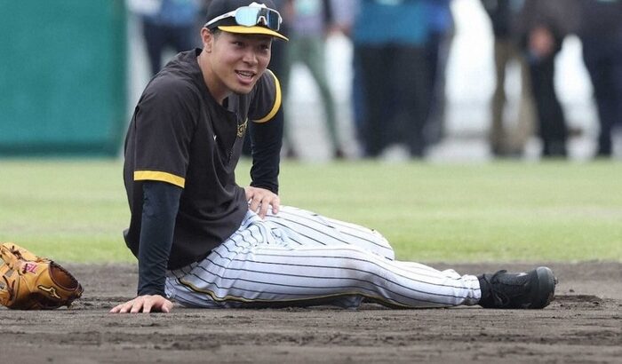 阪神・佐藤輝明　秋季キャンプ合流初日からフラフラ　体力不足露呈も「しっかり完走できるように」