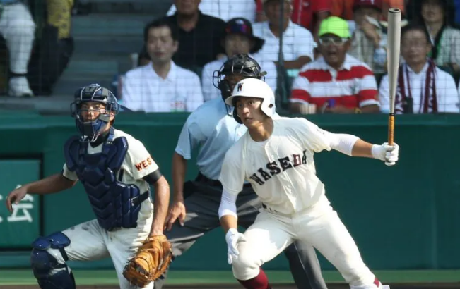 ふと思ったが、高校野球観戦で有名なラガーおじさんて消えたの？