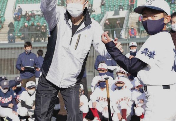 阪神　今岡真訪新コーチ、野球教室に参加「初心に帰った」体調も回復、優勝に全力尽くす