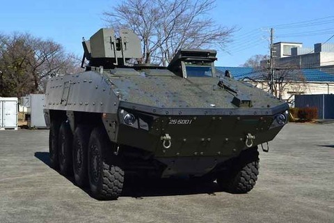 【軍事】自衛隊の次期装甲車、フィンランド社製「パトリアAMV」に決定　三菱製落選