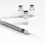 【重症化予防効果データ】コロナワクチン未接種者の入院リスクは１６倍、ワクチン接種者（オミクロン対応未接種）の入院リスクは２・７倍