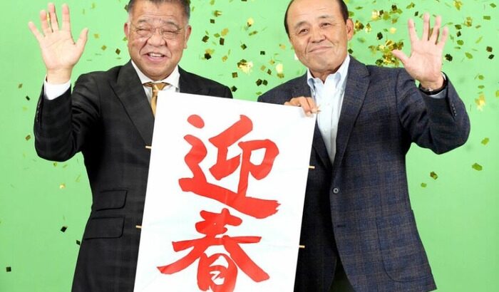 阪神・岡田彰布監督、掛布雅之氏との対談で佐藤輝の三塁守備「下手になってる」掛布氏も注文「一年間戦う体力を」